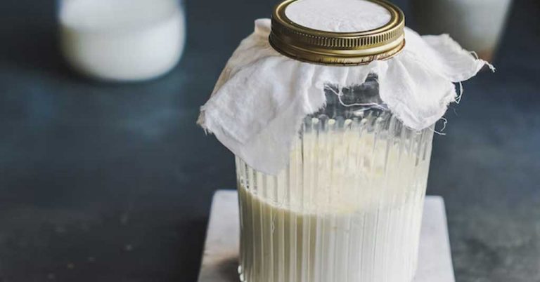 Kefir in Coffee: A Winning Combination for a Healthy and Tasty Morning Drink